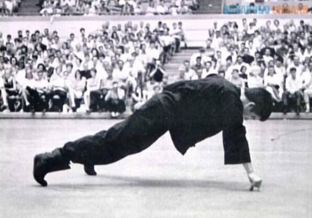 Bruce Lee's martial arts legend and 15 secrets surprised many people Picture 6