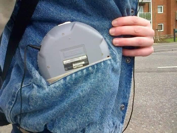 Bunch of photos reminds of 'ancient technology' a time that 8x, 9x generations cannot forget Picture 1