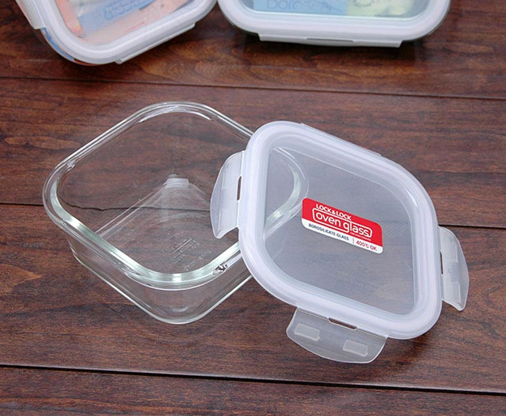 Can glass, ceramic, metal, plastic and foam be used in an oven? Picture 3