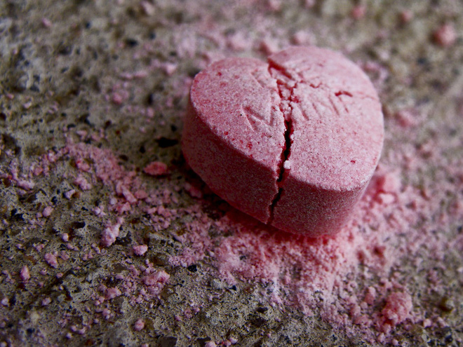 Can science heal a broken heart for love? Picture 5