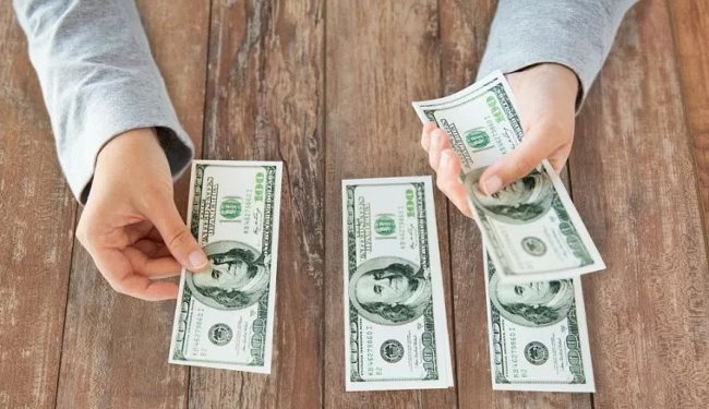 Challenge SAVE MONEY in 52 weeks, anyone can do it! Picture 4