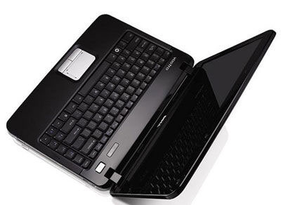 Cheap laptops attract customers Picture 5