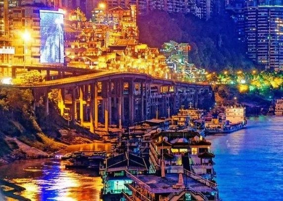 Chongqing vertical city of China - a tourist goes no return Picture 18