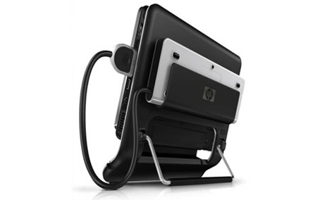 Close up laptop multitouch screen Picture 11