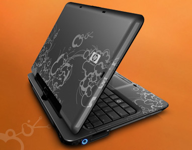 Close up laptop multitouch screen Picture 13