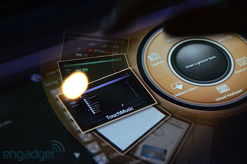 Close up of Acer Iconia two-screen laptop Picture 15