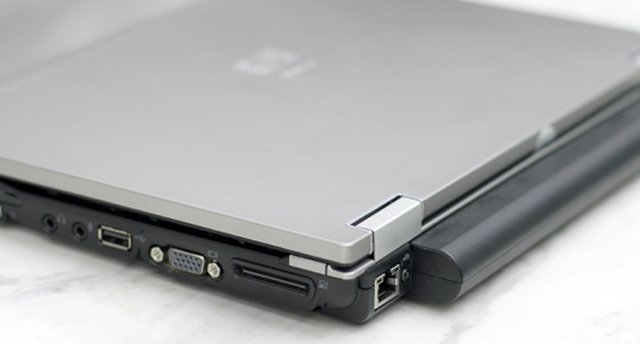 Close up of HP's low-cost durable laptops Picture 7