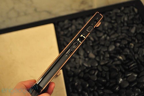 Close up of Lenovo's new 'ultraportable' Picture 4