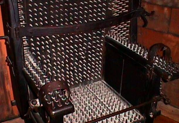 Cold with the most unique torture tools in history Picture 13