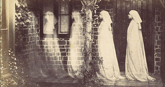 Cold with the mysterious stories about the 'ghost of the living' Picture 5