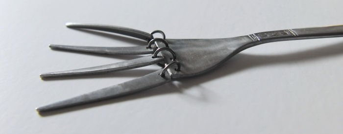 Collection of the most commonly used but useless objects in the world Picture 24