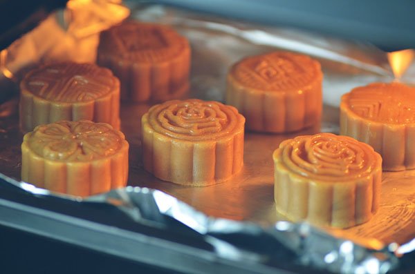 Common problems when making moon cakes and how to fix them Picture 2
