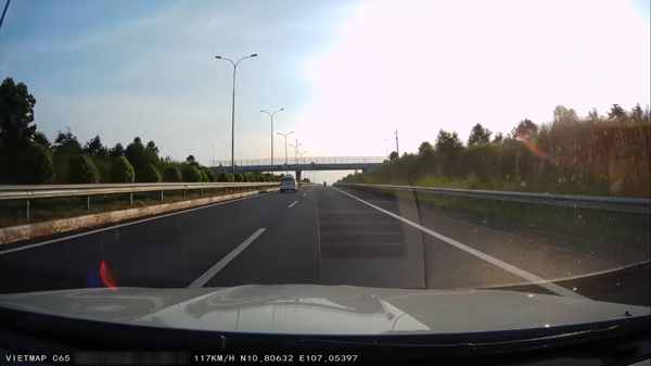 Compare Vietmap and Webvision camera with the most detail Picture 3