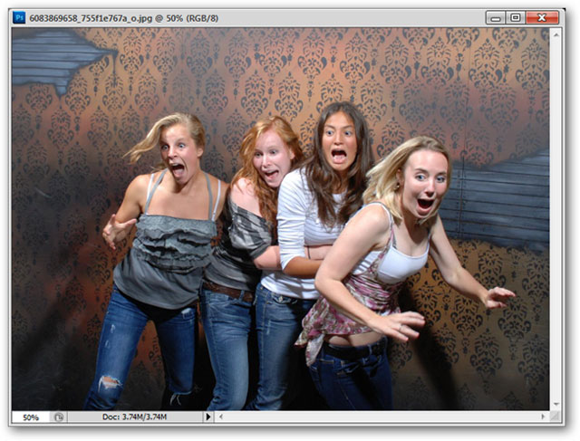 Create ghosts in Photoshop or GIMP Picture 1