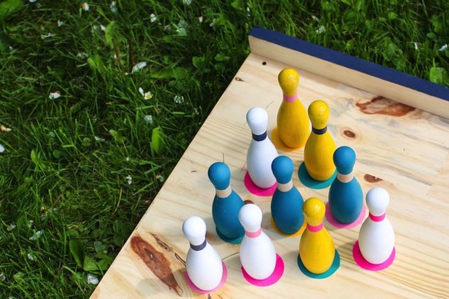 Create your own bowling playground in your yard Picture 13