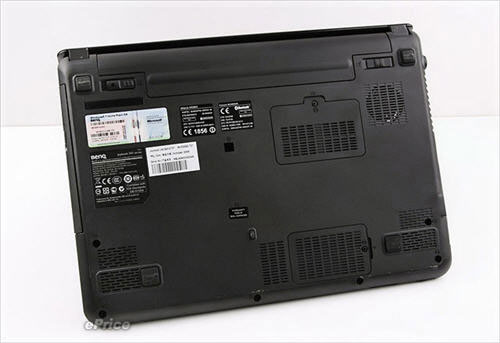 CULV Laptop watching HD videos and playing games Picture 16