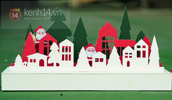 Decorate the room with a beautiful Christmas paper cover pattern Picture 14