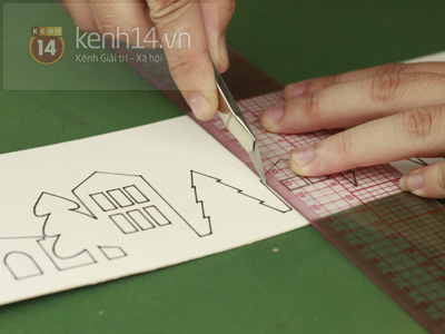 Decorate the room with a beautiful Christmas paper cover pattern Picture 3