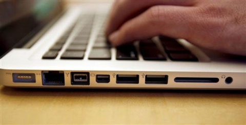 Defects in MacBook Picture 4