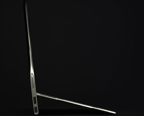 Dell Adamo XPS opens the lid automatically Picture 1