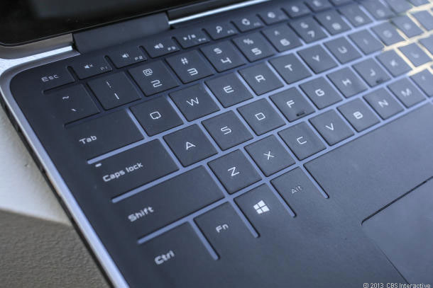 Dell announced ultrabook folding XPS 11 costs 1000 USD Picture 5