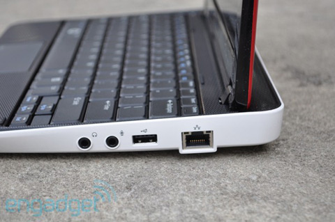 Dell Mini 10, 'half-hearted' choice Picture 1