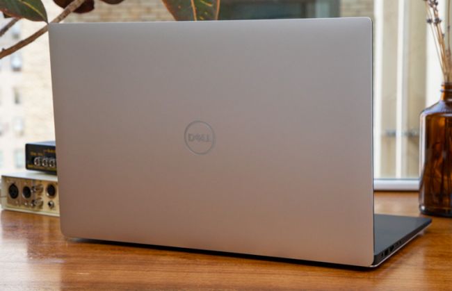 Dell XPS 15 review - The laptop is beautiful and powerful Picture 2
