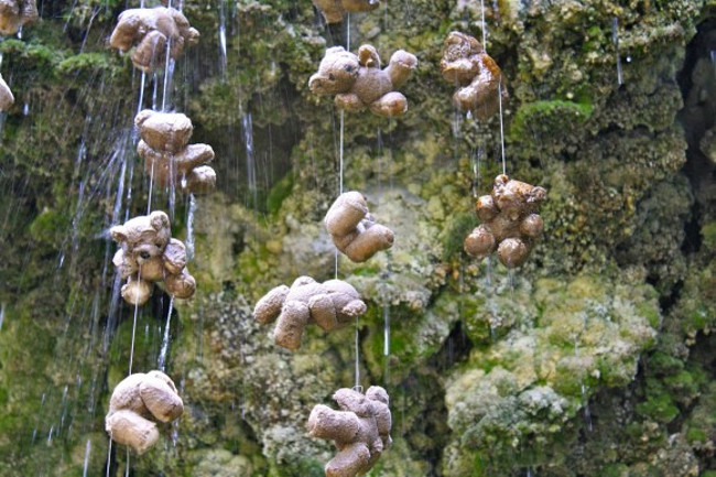 Despite the usual laws of physics, these 10 surreal locations are causing headaches for scientists Picture 3