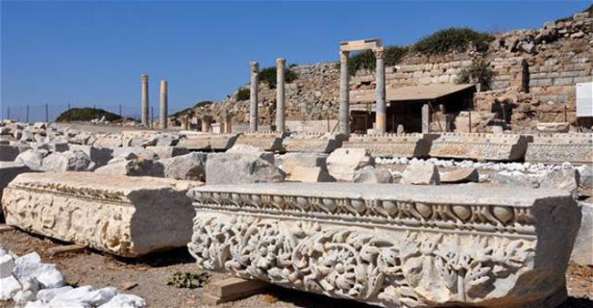 Discover 2,600-year-old theater walls in Turkey Picture 1