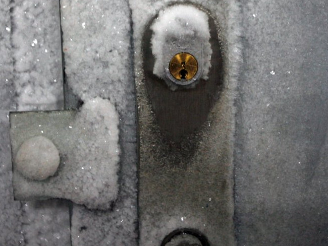 Discover inside the 'apocalyptic underground', the place that holds the seeds of mankind Picture 14