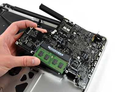 Discover the new 'organs' of the new 13-inch MacBook Pro Picture 13