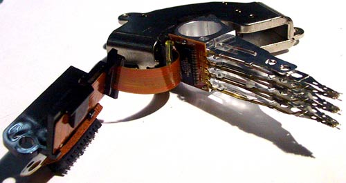 Dissection of hard drive components Picture 3