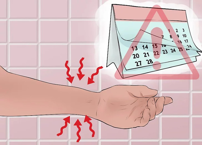 Distinguish between wrist sprains and wrist fractures Picture 8
