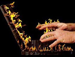 Does the laptop burn itself? Picture 1