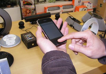 Don't lose money on iPhone 3G 'fake' Picture 1