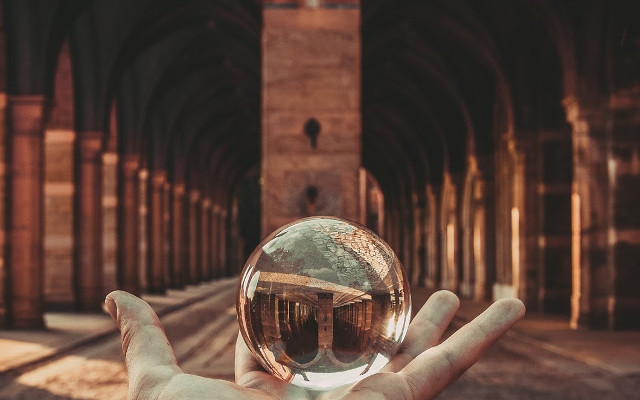 Download a set of desktop wallpapers with a 2K quality theme Picture 16