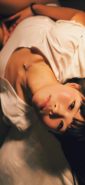 Download high-quality background images instantly for iPhone Xs and Xs Max Picture 1