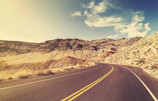 Download now a simple but charming Vintage photo wallpaper theme for your computer Picture 13