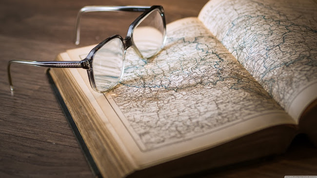 Download now a simple but charming Vintage photo wallpaper theme for your computer Picture 23