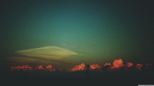 Download now a simple but charming Vintage photo wallpaper theme for your computer Picture 25