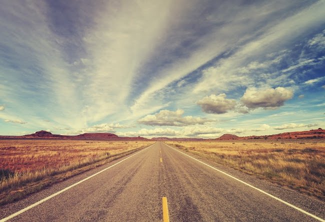 Download now a simple but charming Vintage photo wallpaper theme for your computer Picture 7