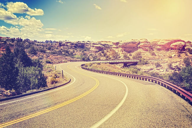 Download now a simple but charming Vintage photo wallpaper theme for your computer Picture 9