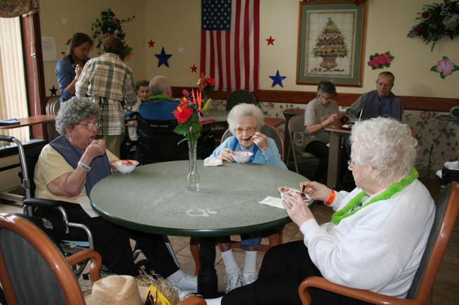 Drug-resistant bacteria greatly affect people living in nursing homes Picture 1