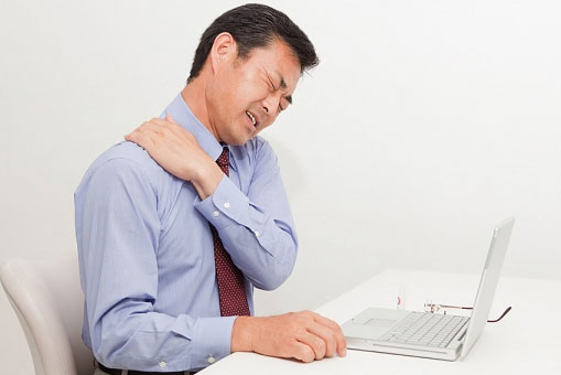 Effective shoulder pain treatment for office workers Picture 3