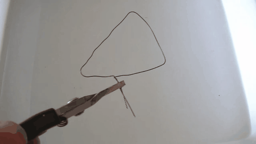 Exotic metal knows 'transformations' back to the original shape no matter how deformed Picture 3