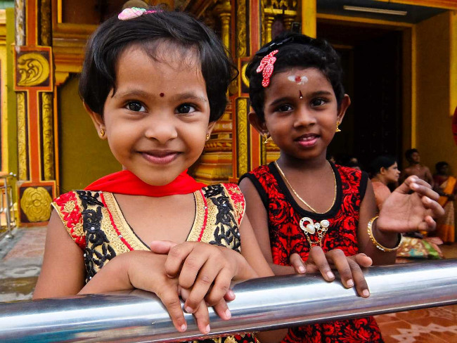 Experience an exciting trip through Sri Lanka Picture 1