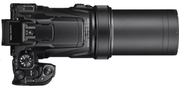 Experience the terrible zoom capabilities of 125x lenses on the Nikon P1000, illuminating the entire Moon if desired Picture 3