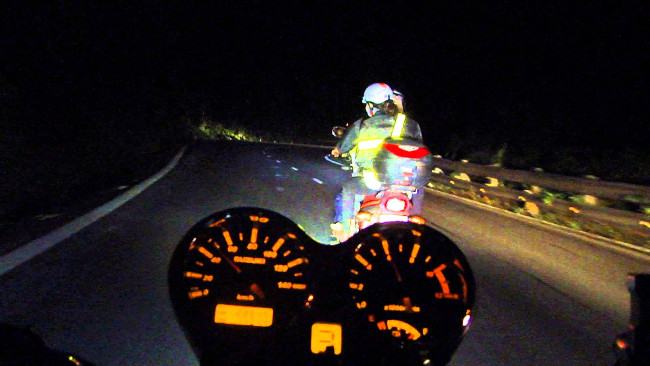 Experience traveling safely into the rain for the near-sighted people Picture 2