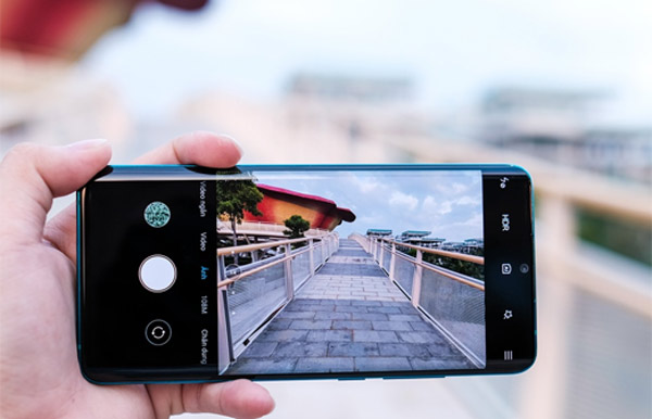 Experience Xiaomi Mi Note 10, the first smartphone equipped with a 108MP main camera, priced at 13 million VND in Vietnam Picture 6