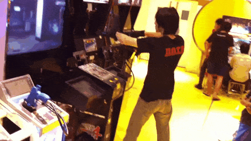 Eyes round with 13 displays showing the pinnacle of electronic players Picture 13